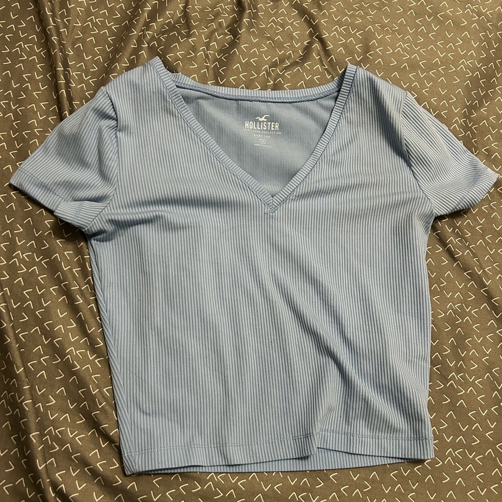Baby tee size medium